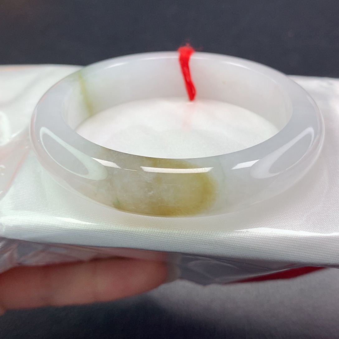 翡翠手镯未镶嵌（9号）