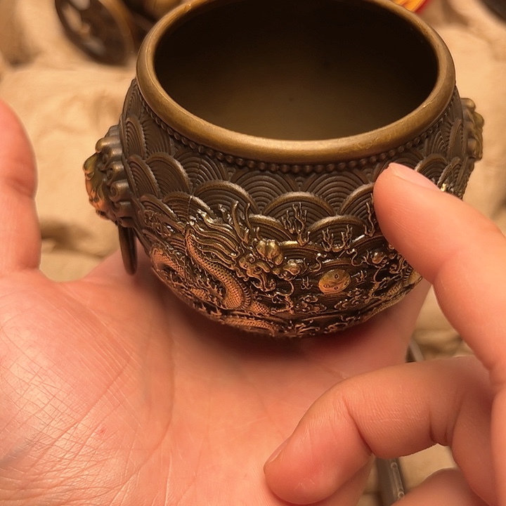 文玩铜器做工精良