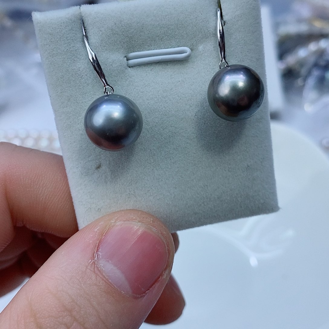 海水珍珠耳饰18K金镶嵌