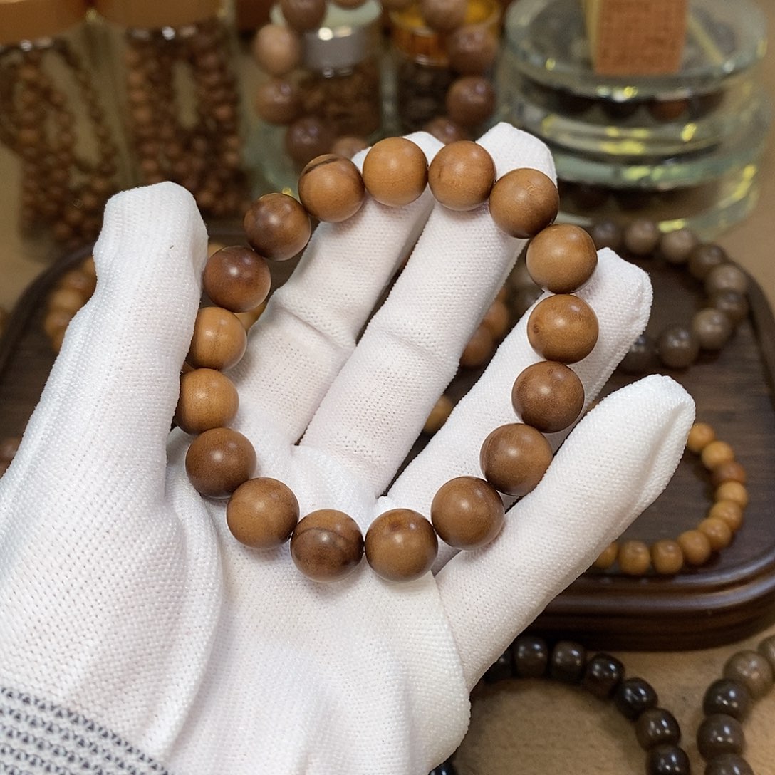 檀香木正区印度迈索尔 老山檀香12mm瑕疵