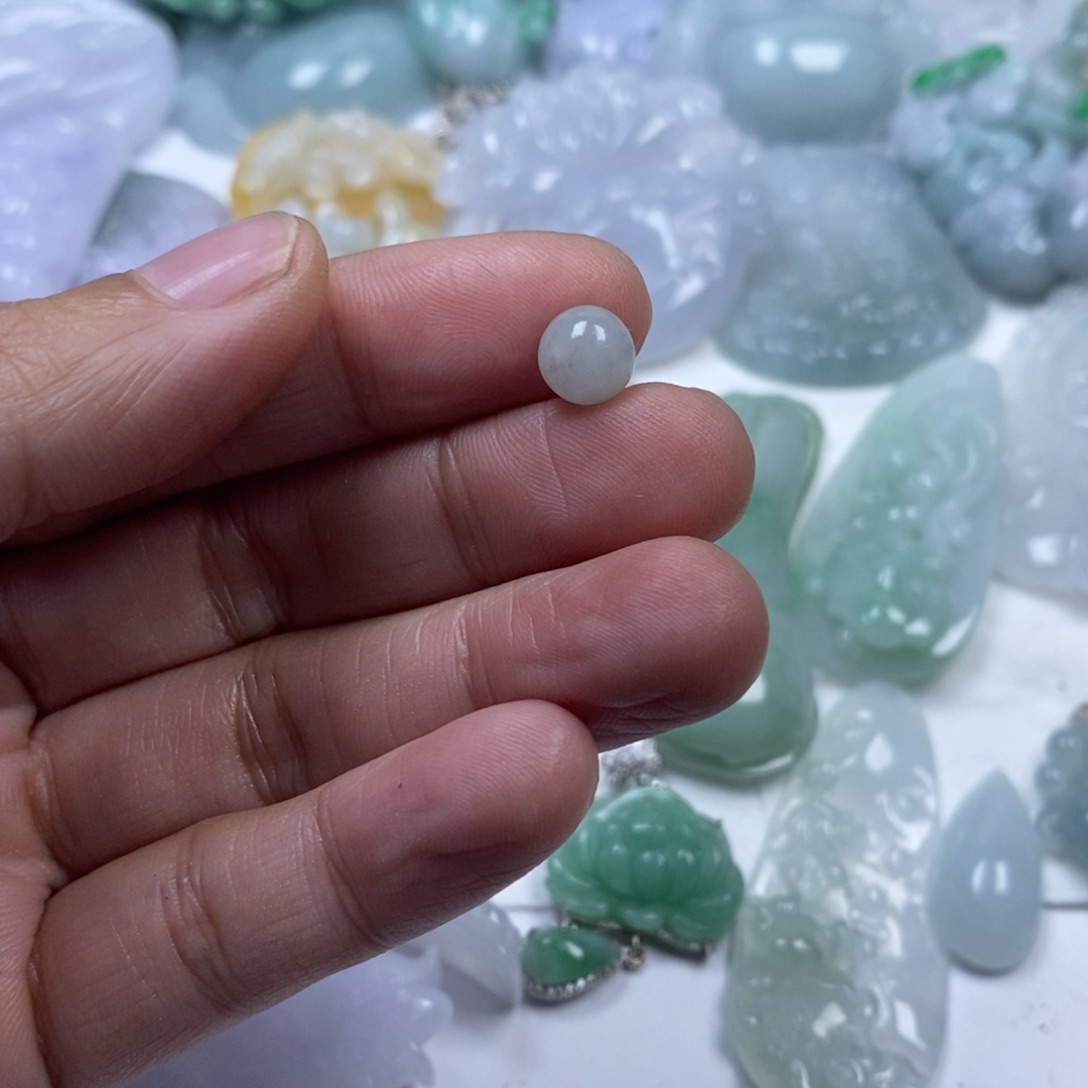 颈饰未镶嵌翡翠H**e翡翠