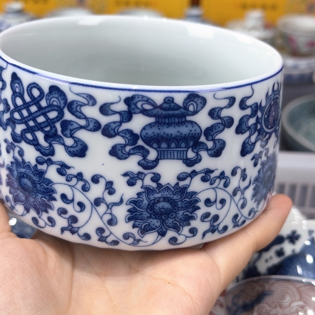 朤***坤景德镇陶瓷博物有限公司