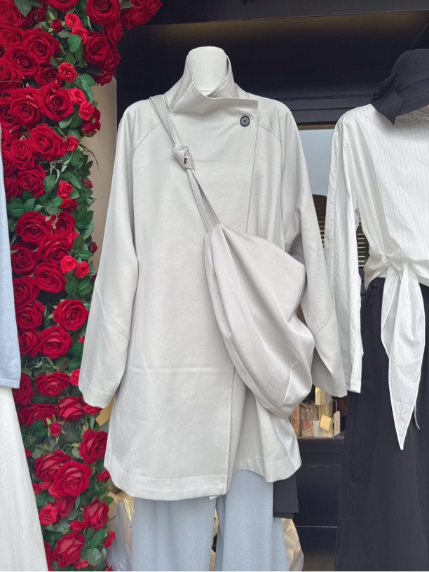 四三九/六九九连接精选大衣