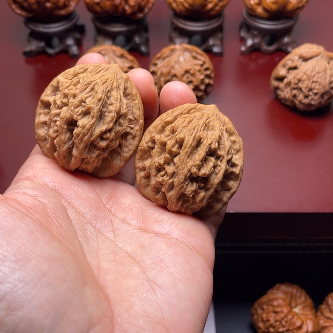 老***登吊坠文玩核桃41边44高全品虎头