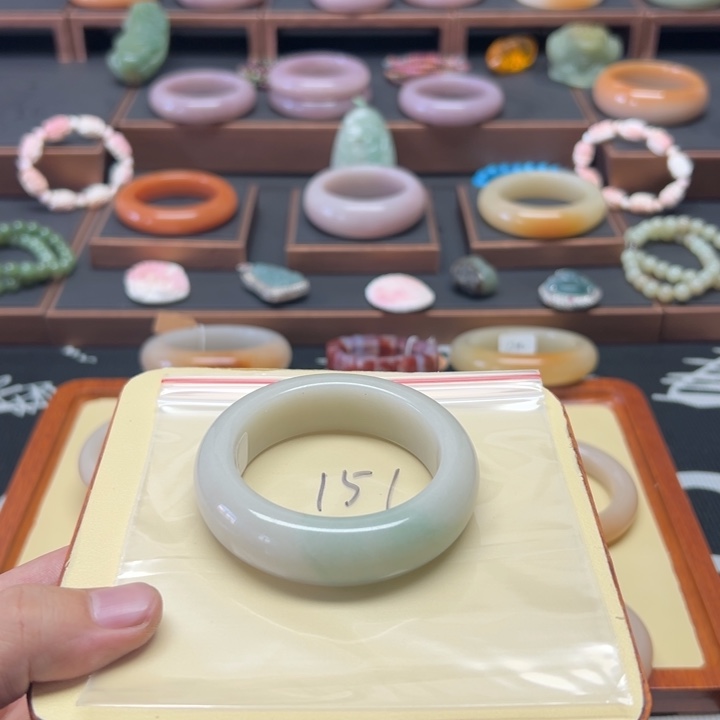 想***&石英质玉合金手镯151