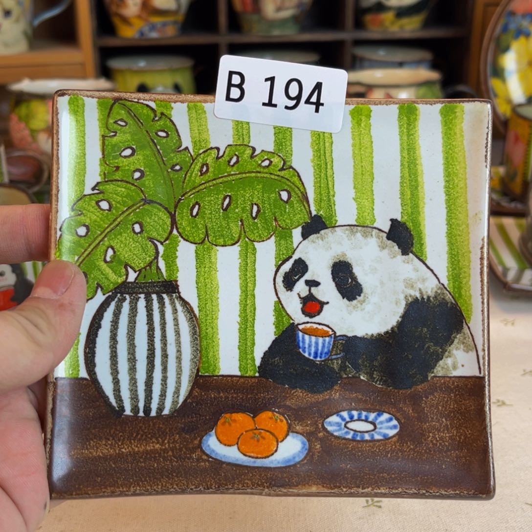 【闪购商品】摆件桃园山房高温釉下彩