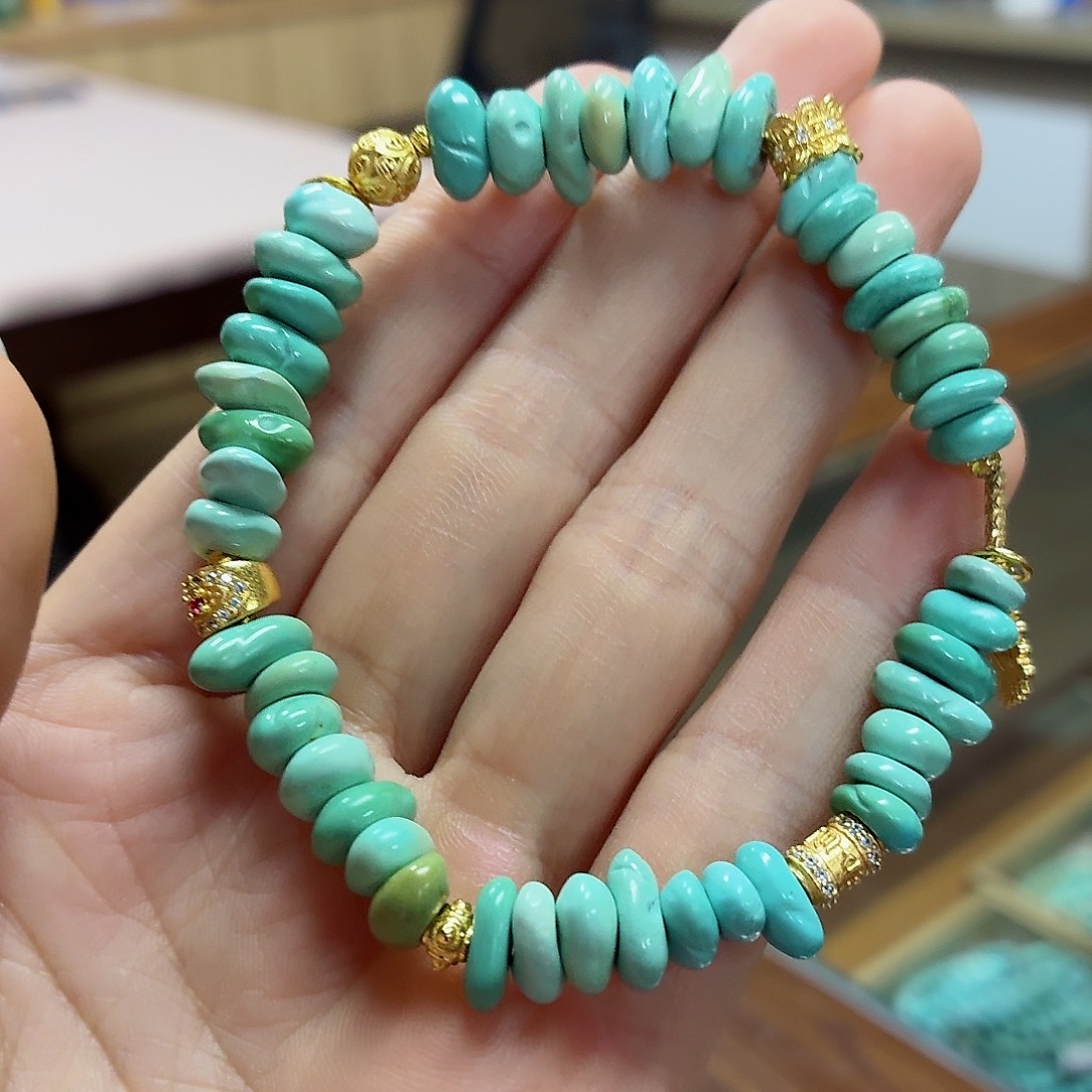 未镶嵌绿松石珠宝奇石