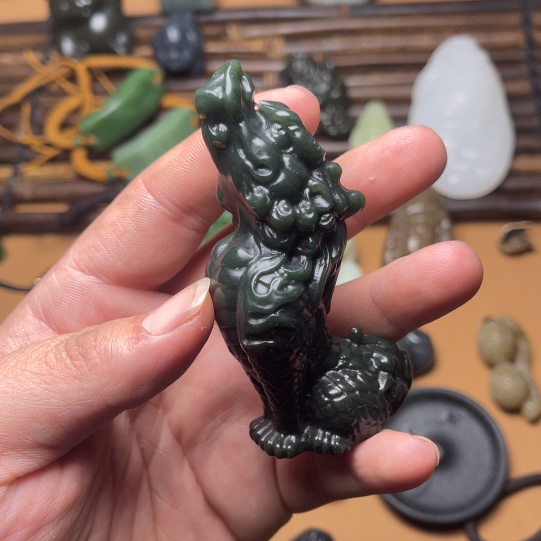 和田玉摆件未镶嵌