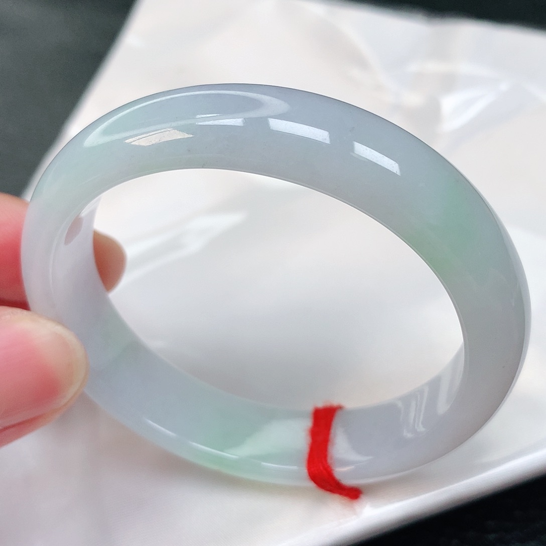 翡翠手镯未镶嵌8号（贵妃）