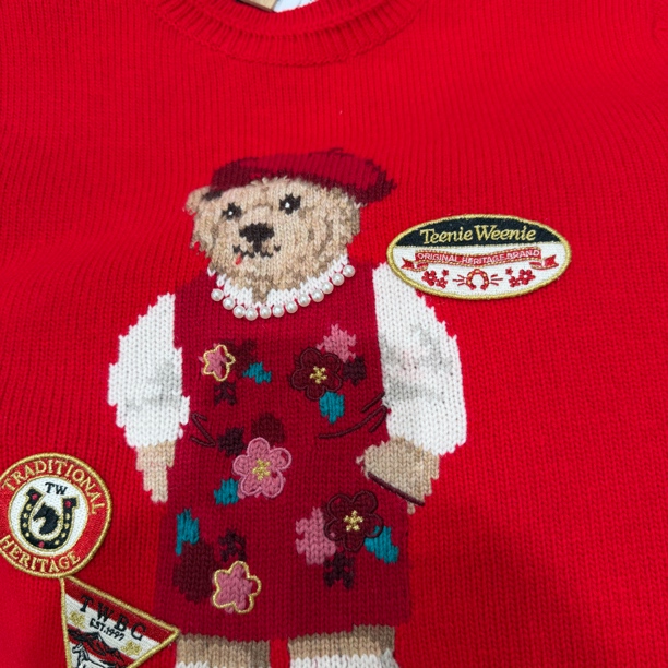 红色小熊刺绣圆领长袖宽松慵懒风针织毛衣女新款TTKW2611C1B