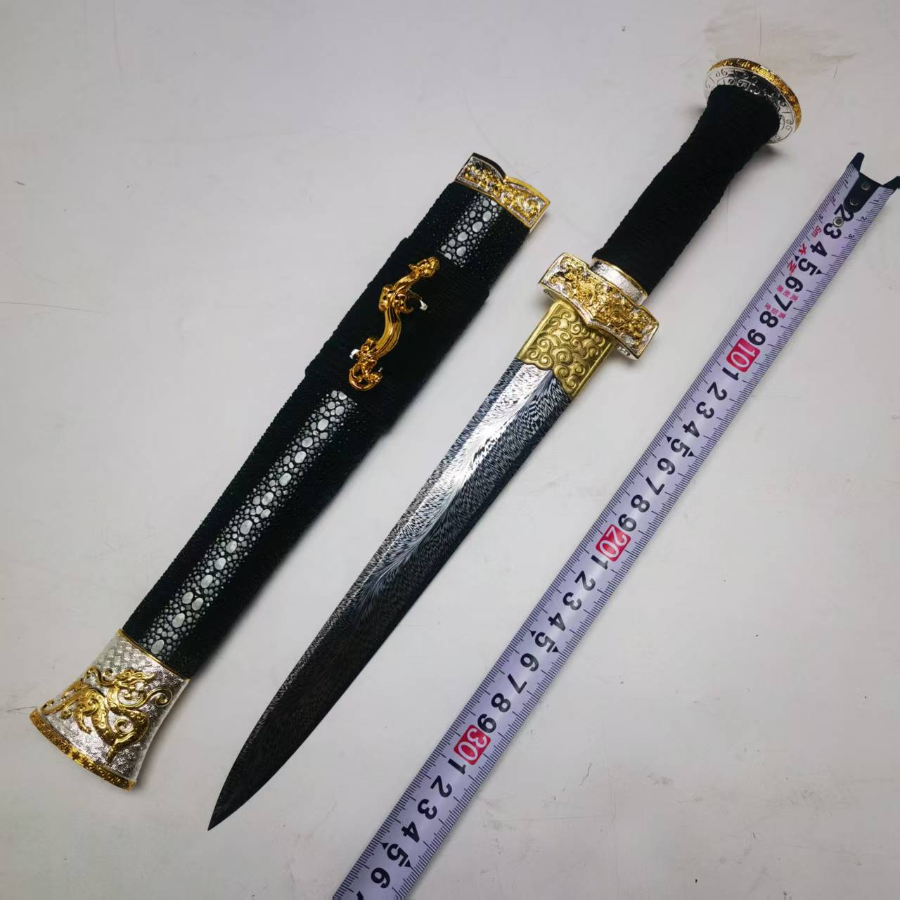 [九剑堂]立龙小汉剑短剑古法锻造仿古收藏一体龙骨未开刃