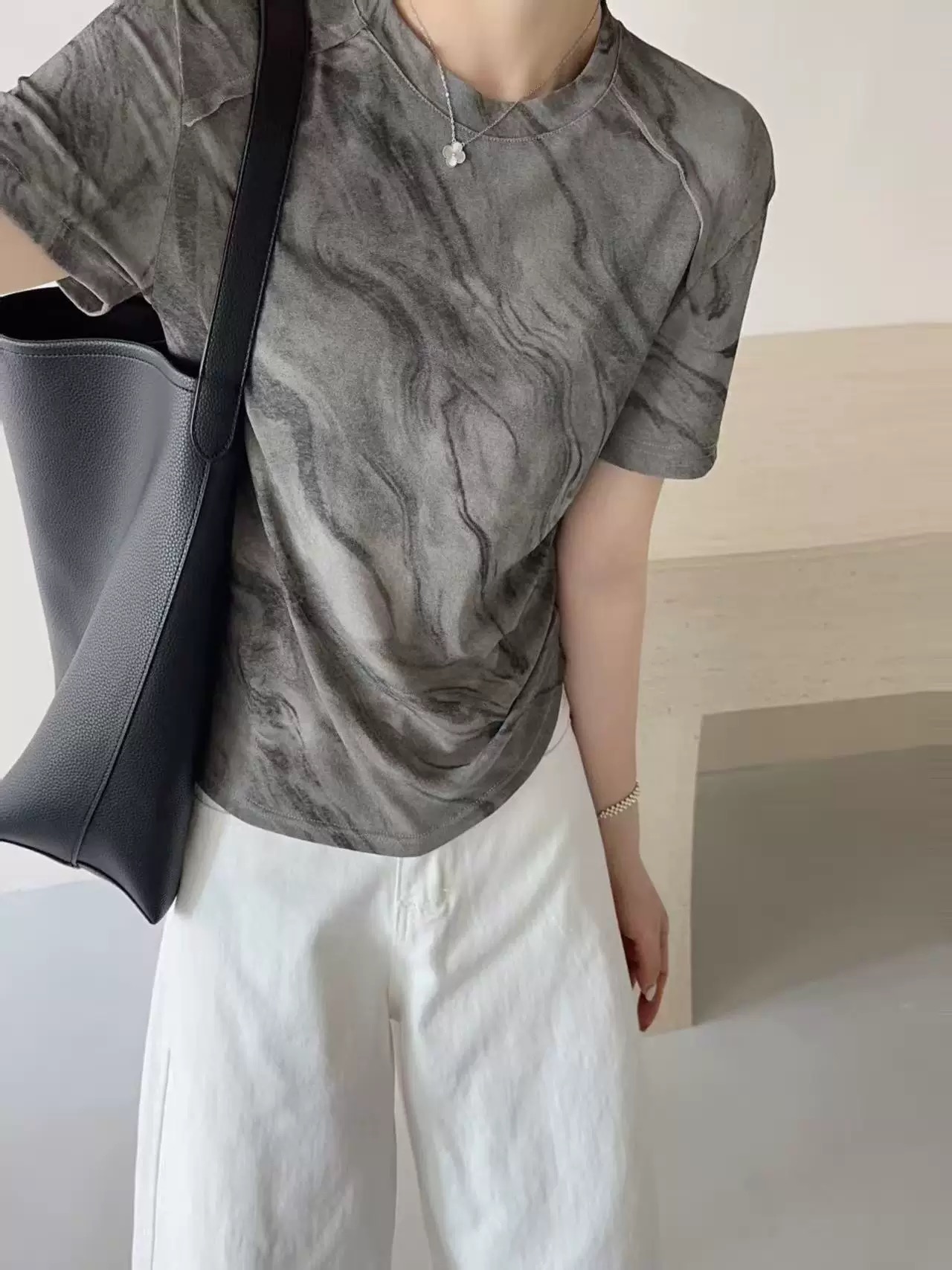 /波纹短袖/设计感不规则抽绳晕染显瘦短袖T恤 CC07