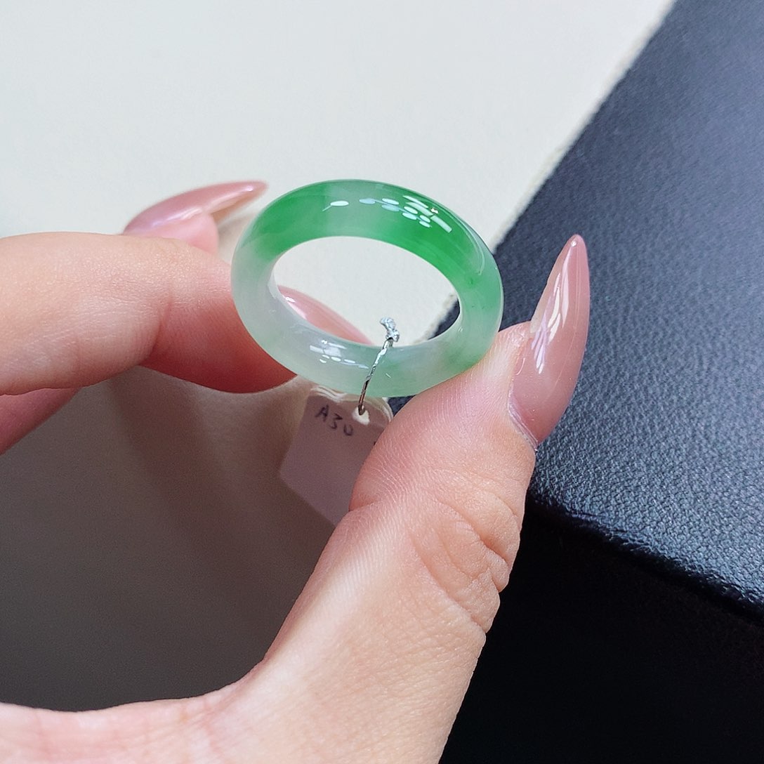 未镶嵌戒指翡翠M****g17号