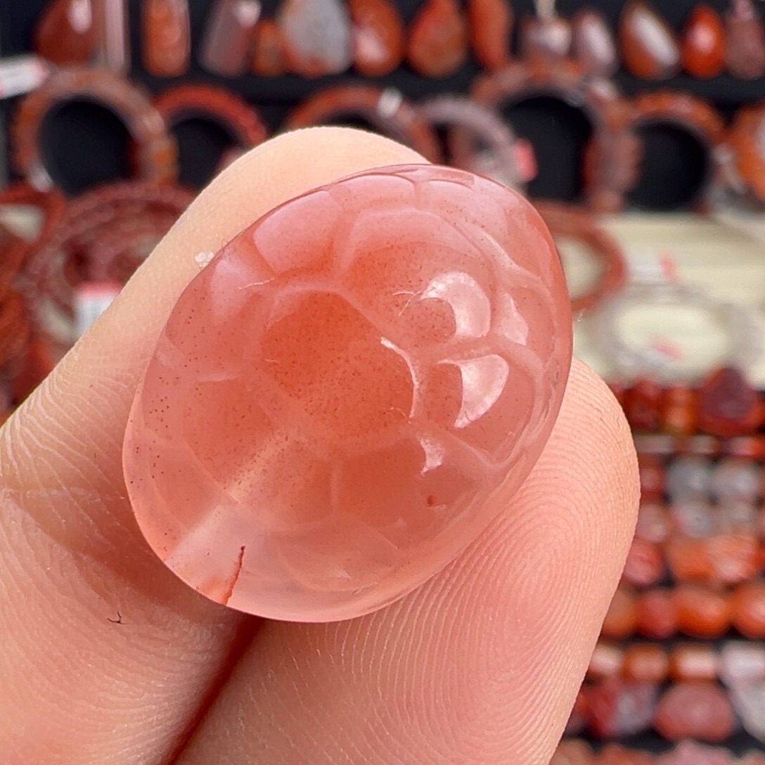 南红玛瑙未镶嵌颈饰龟甲