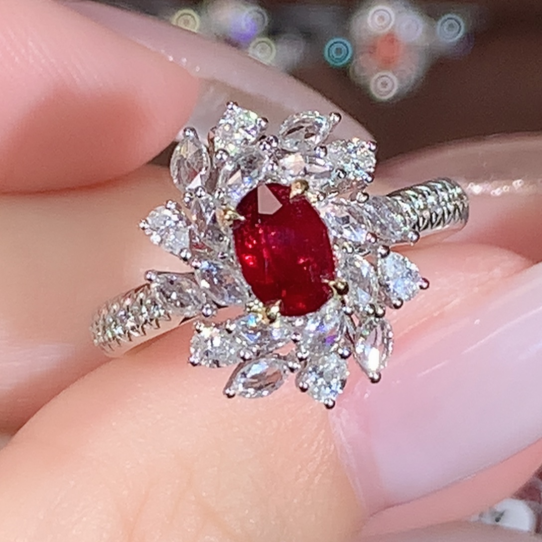 18K金镶嵌戒指红宝石1.07ct/天然宝石/七天无理由