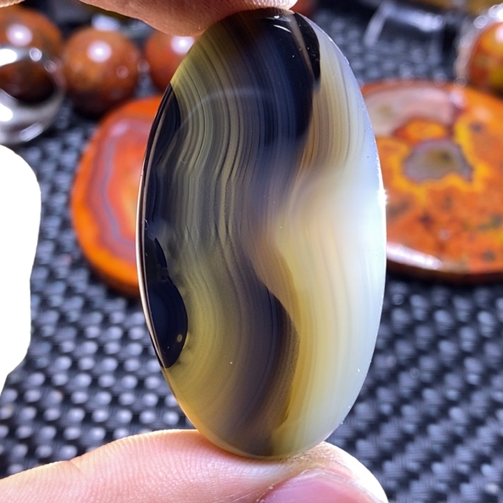 玛瑙/玉髓颈饰未镶嵌