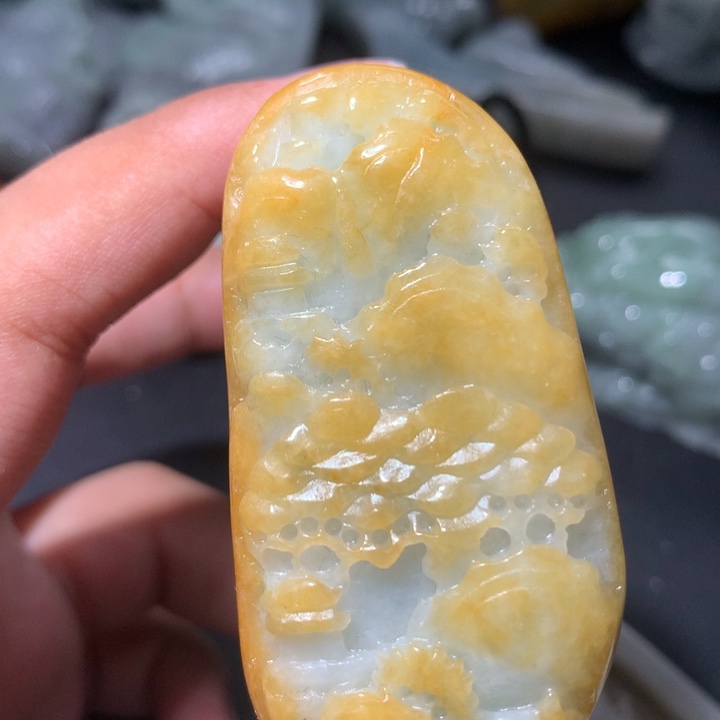 翡翠未镶嵌颈饰保真天然a货翡翠