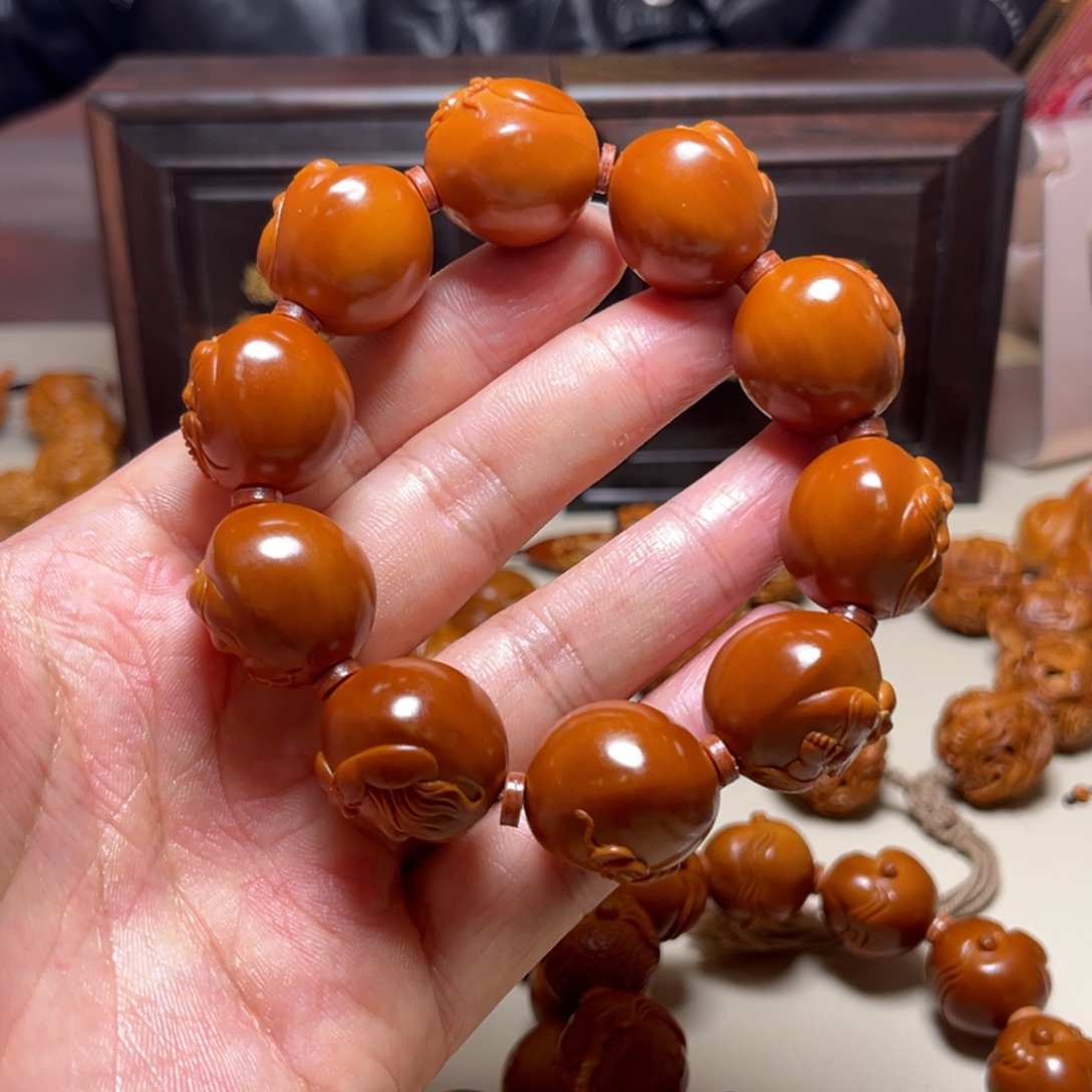 小***子橄榄核手串橄榄核