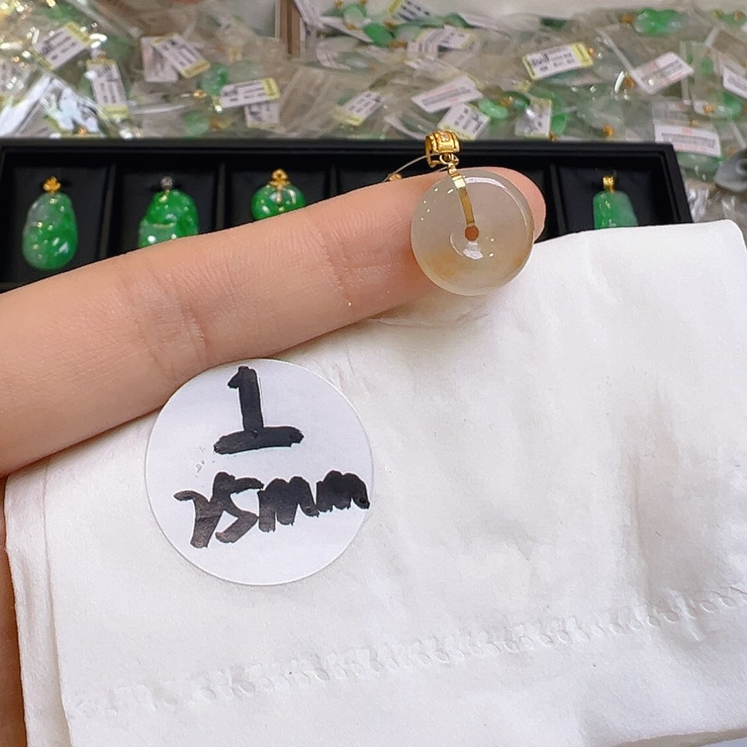 翡翠18K金镶嵌吊坠(不含链)翡翠