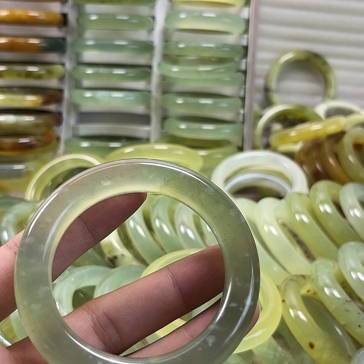 蛇纹石玉合金手镯