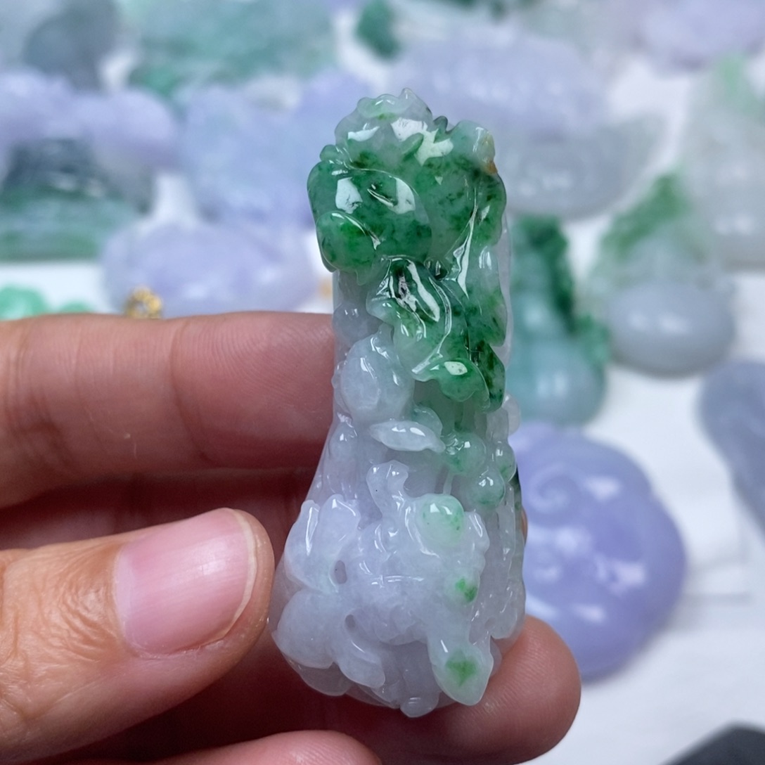 颈饰未镶嵌翡翠翡翠