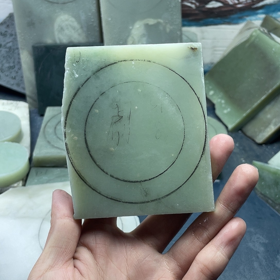 小***莫和田玉未镶嵌手镯定制手镯