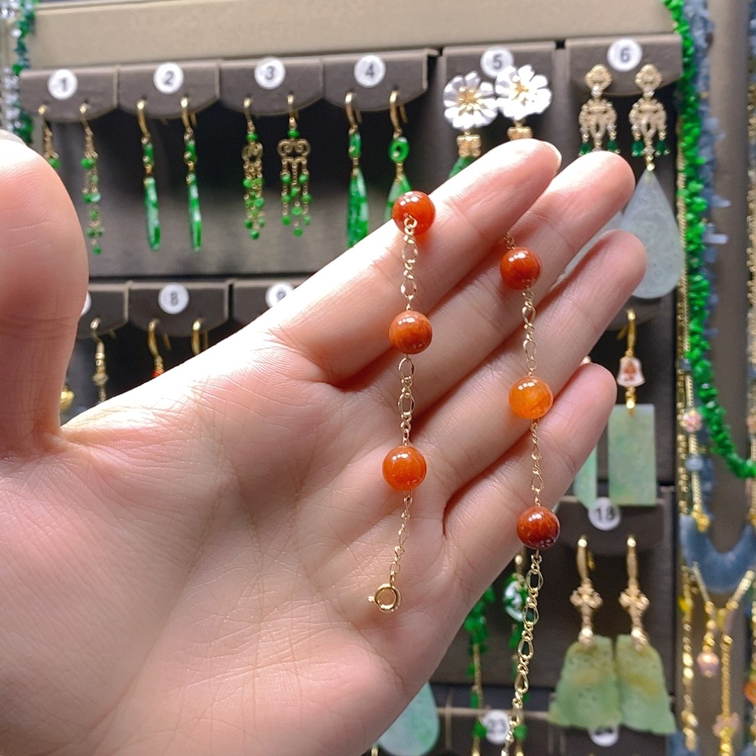未镶嵌翡翠耳饰翡翠
