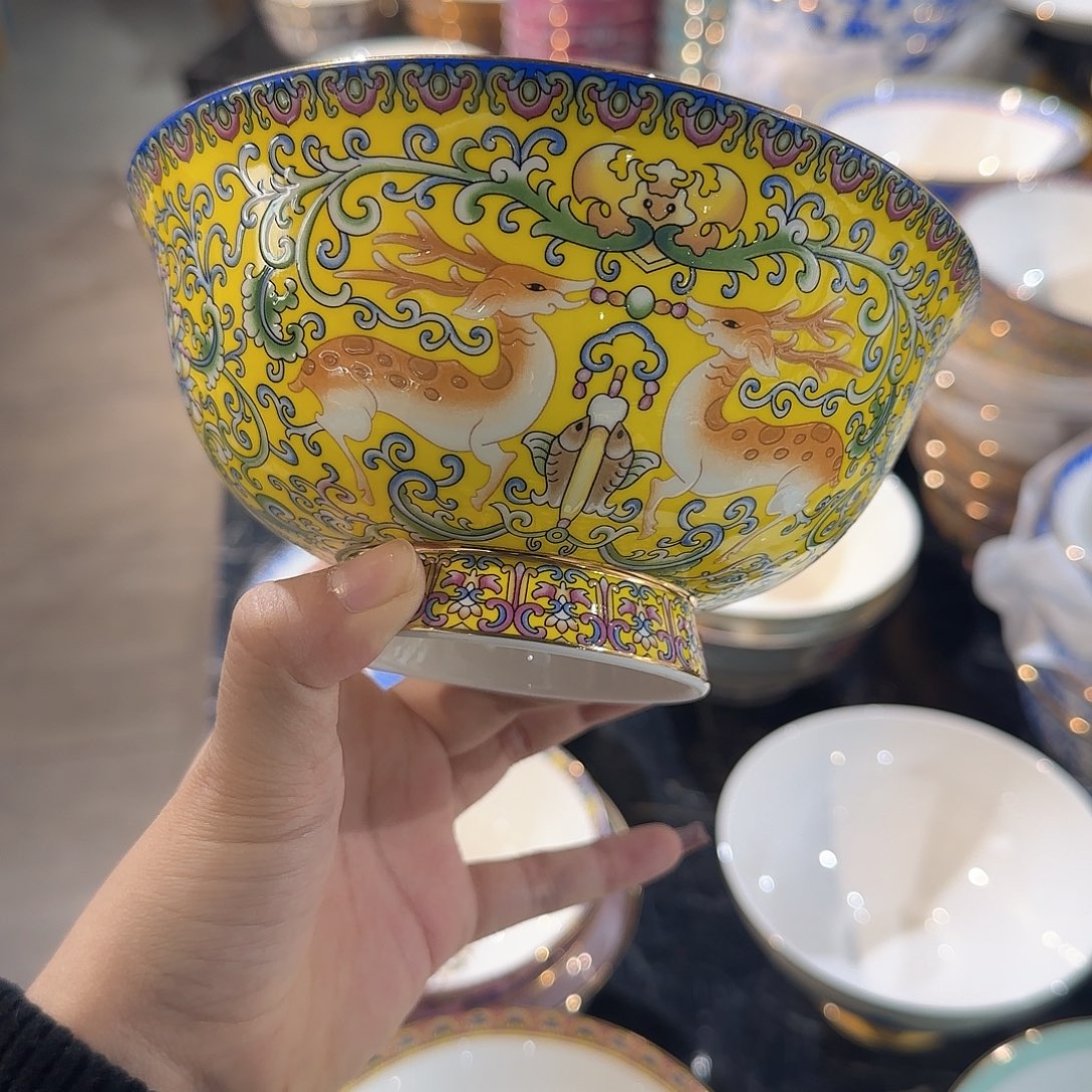 骨瓷骨瓷珐琅彩工艺