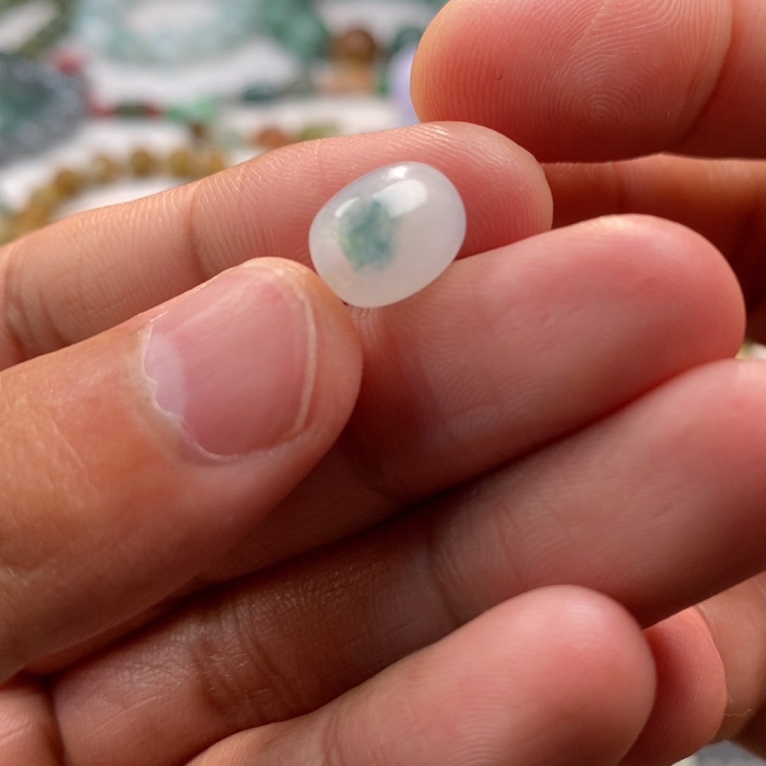 颈饰未镶嵌翡翠桶珠