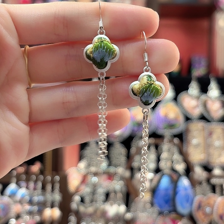 织绣云织谣老绣饰品295