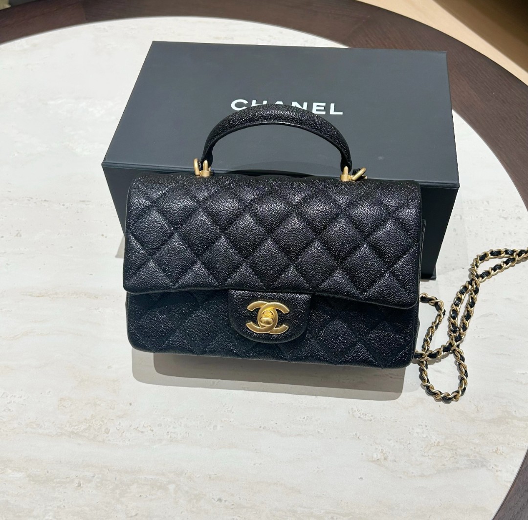 全新未使用 Chanel/香奈儿 手柄大mini鱼子酱手提包/临时