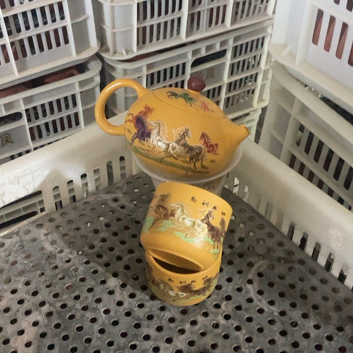 紫砂茶壶茶壶马到成功