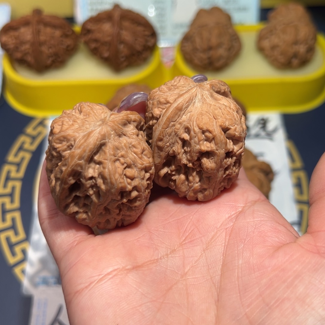 文玩核桃把件金**财将军膀36