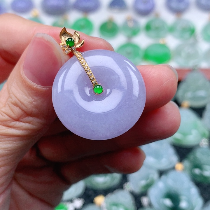 翡翠吊坠(不含链)18K金镶嵌