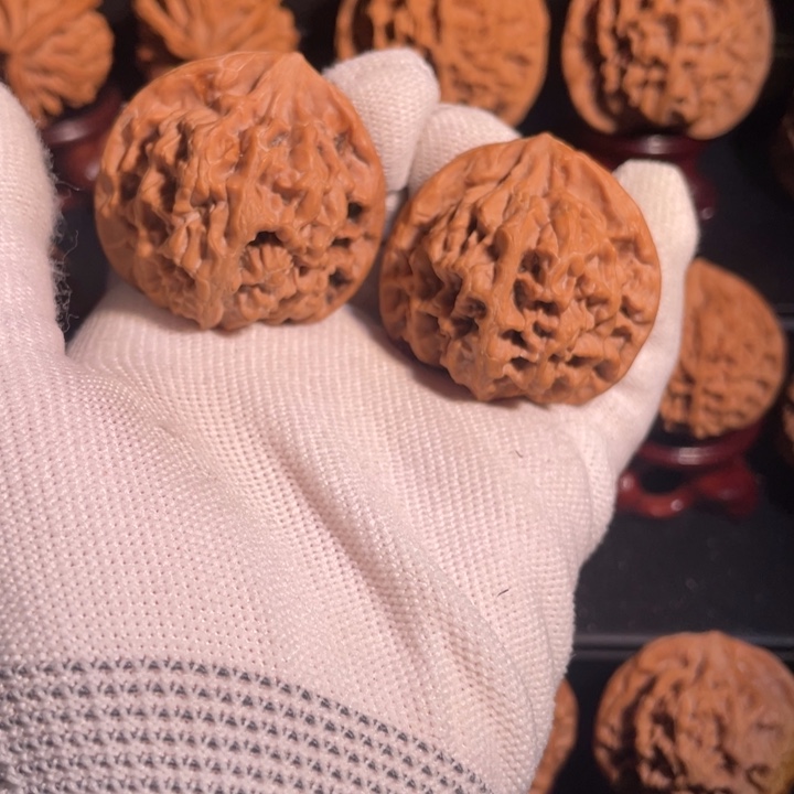 文玩核桃吊坠40官帽