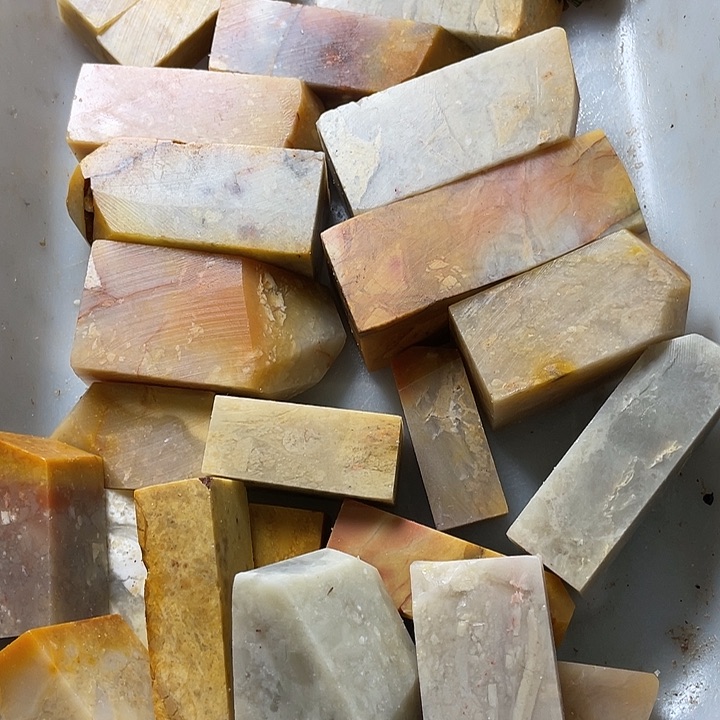 老挝石老挝石实在