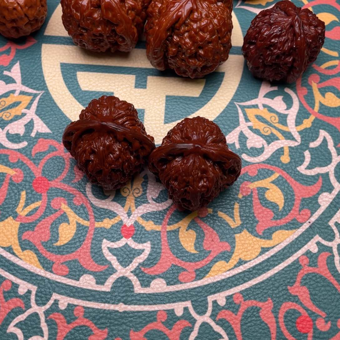 文玩核桃把件012南江石