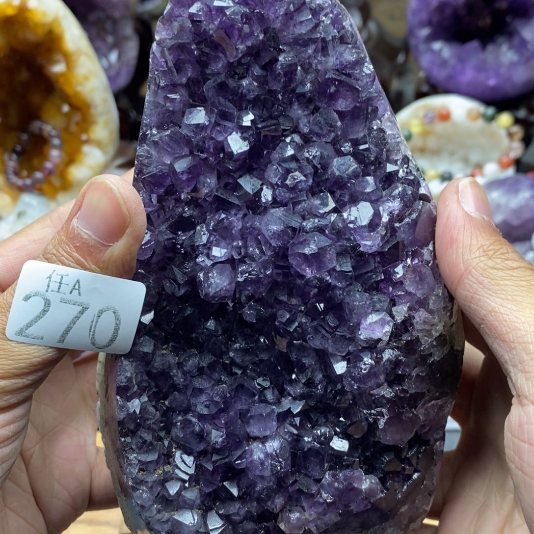 未镶嵌大型摆件（非配饰）水晶