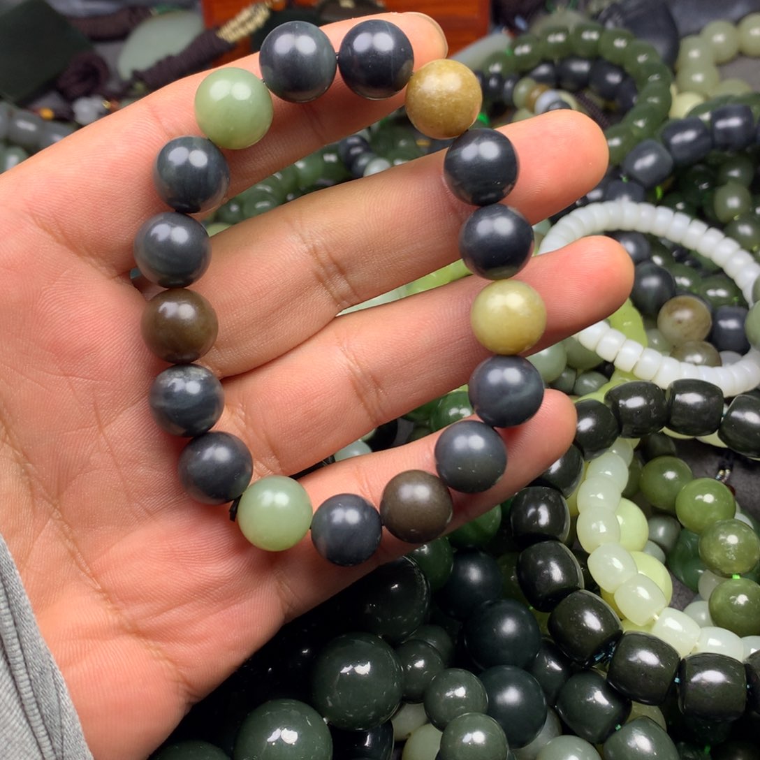 和田玉手链未镶嵌