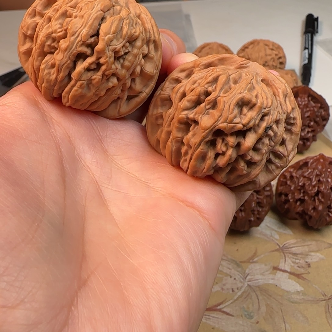 文玩核桃吊坠秦皇楼44-7