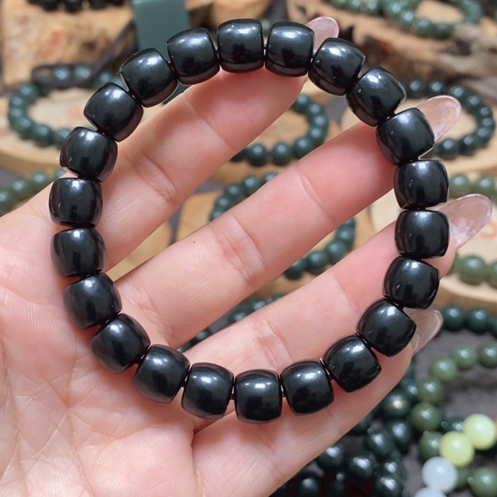 和田玉（青玉）手链未镶嵌