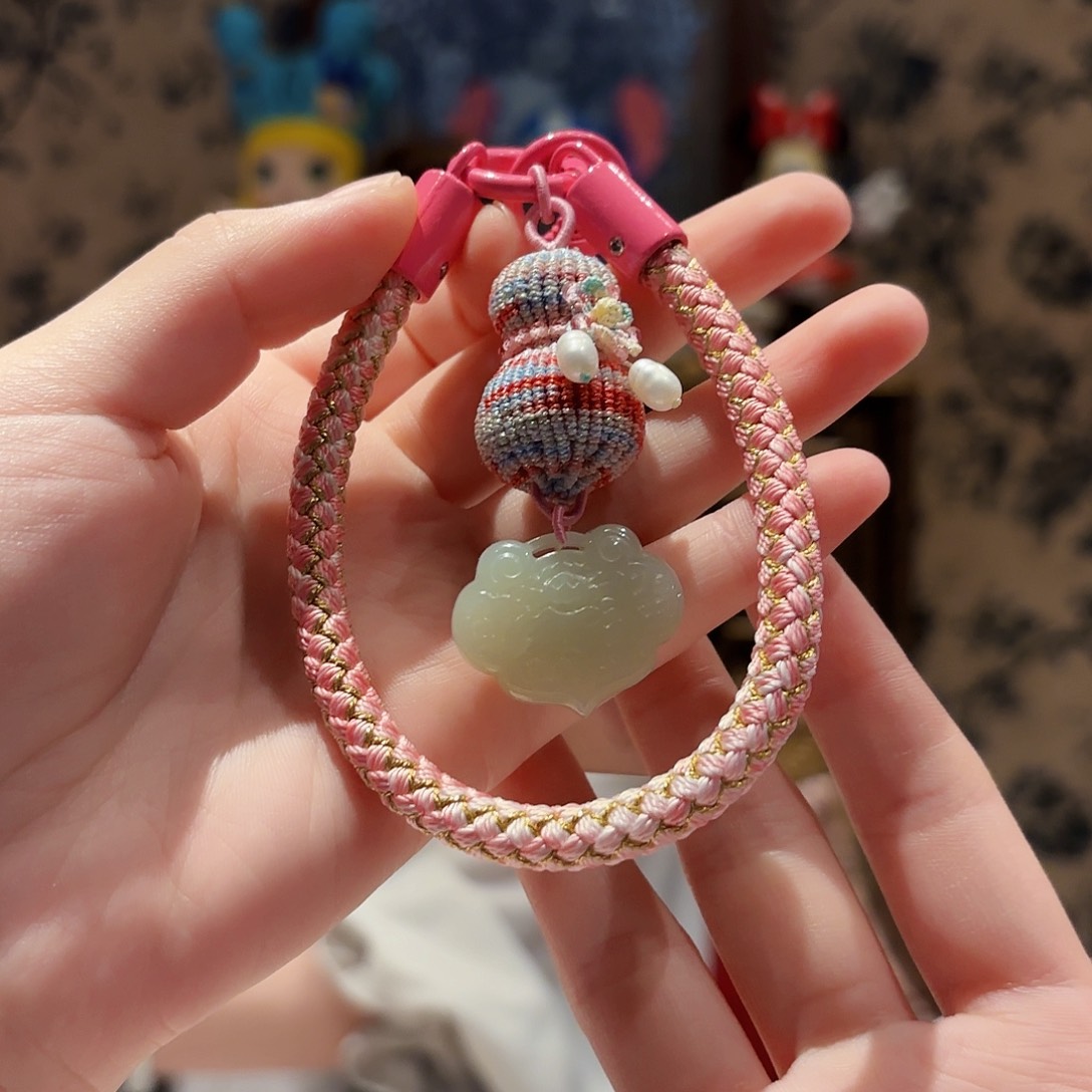 颈饰未镶嵌和田玉挂件4号