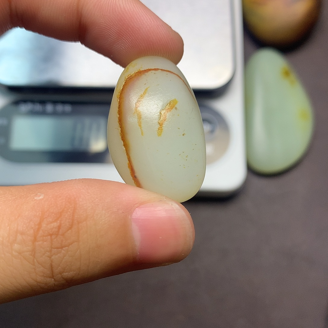 和田玉（糖玉）未镶嵌挂件