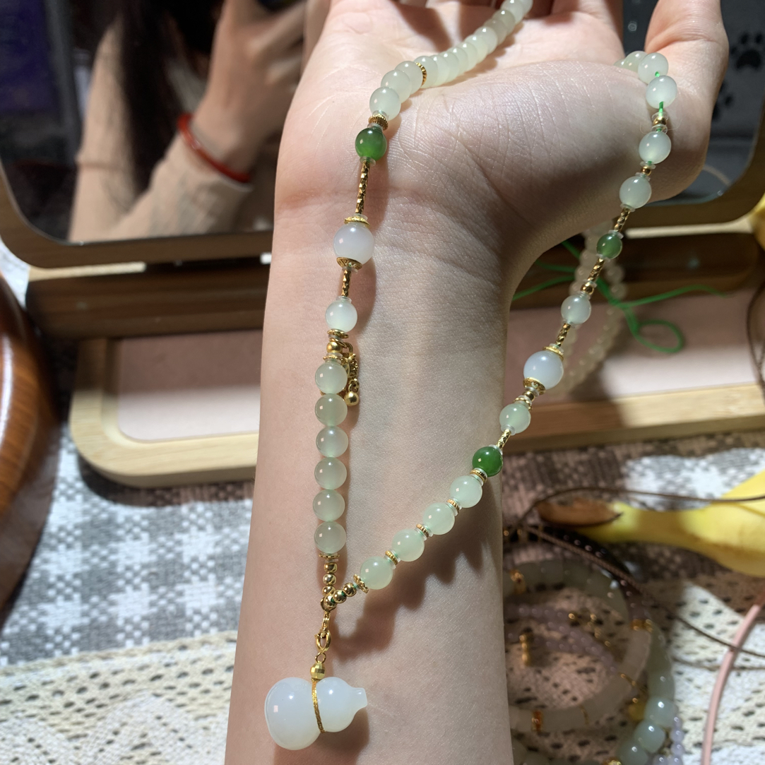 和田玉葫芦吊坠项链