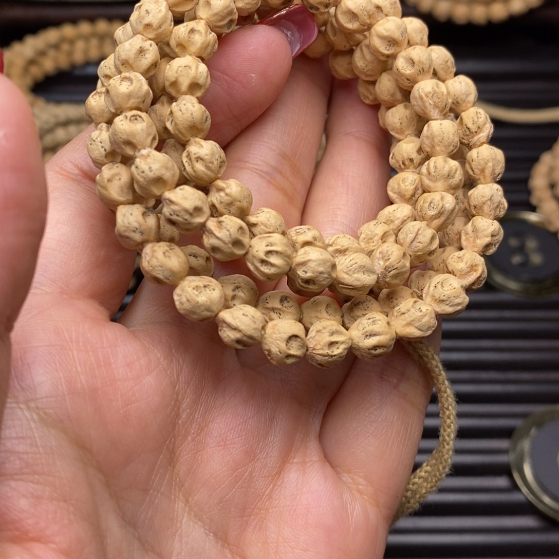 柏香籽/百香籽吊坠功****?