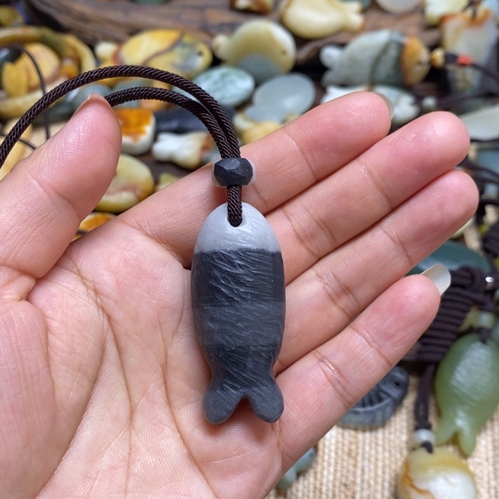 李****蛇纹石玉未镶嵌吊坠(不含链)