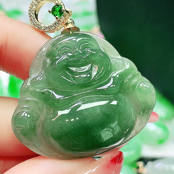 翡翠未镶嵌项圈翡翠