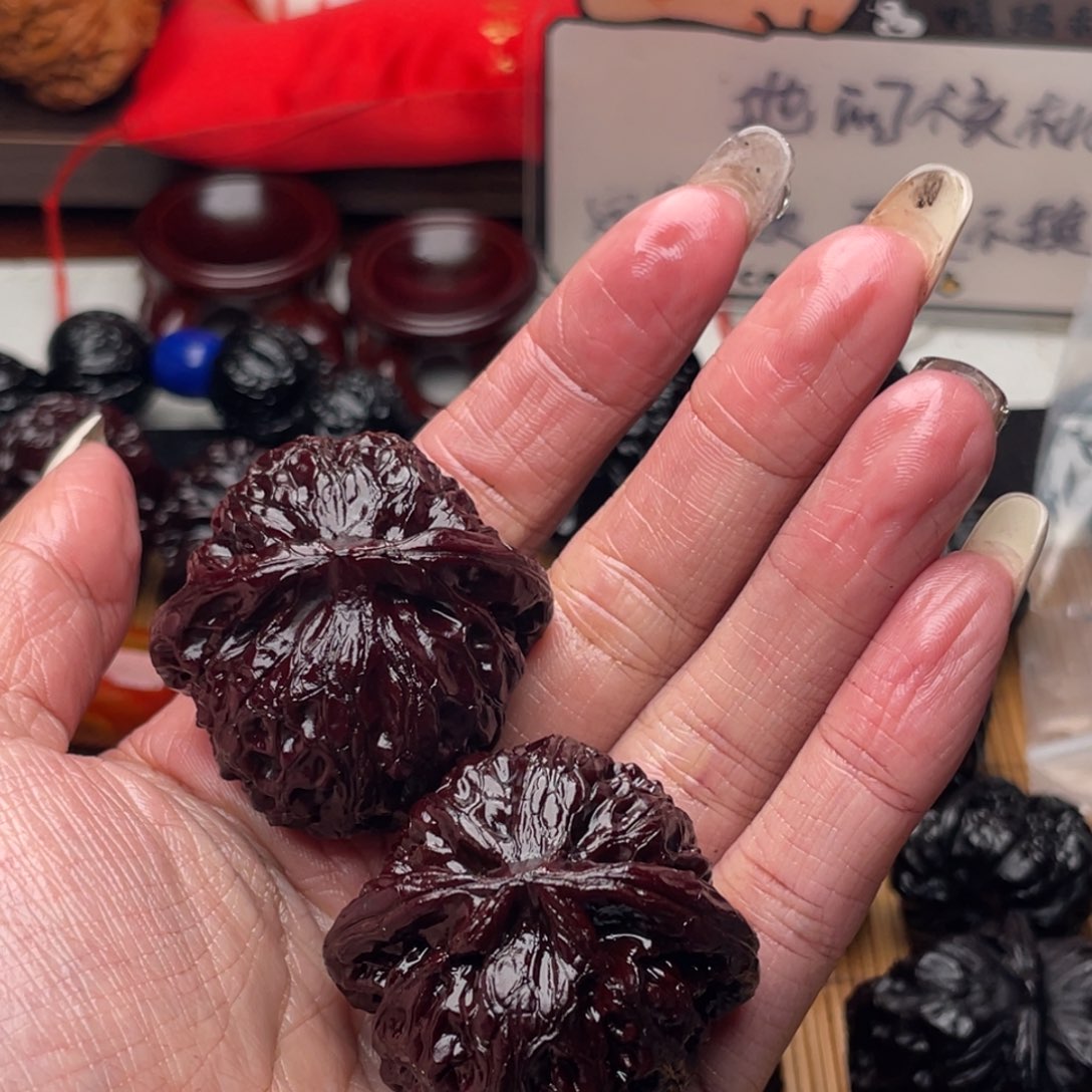 吊坠文玩核桃浩*酒红宫灯