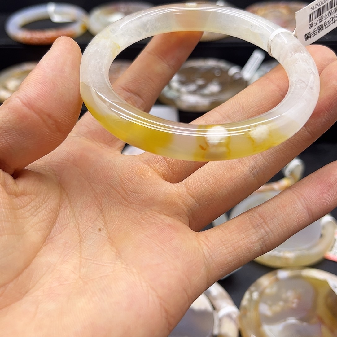 琅***癀玛瑙/玉髓未镶嵌颈饰