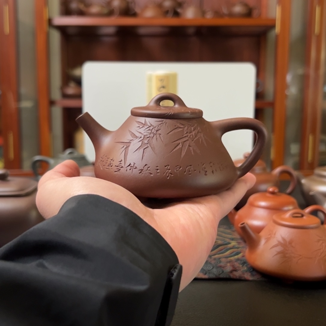 紫砂茶壶J*m子冶石瓢 黄松刻绘